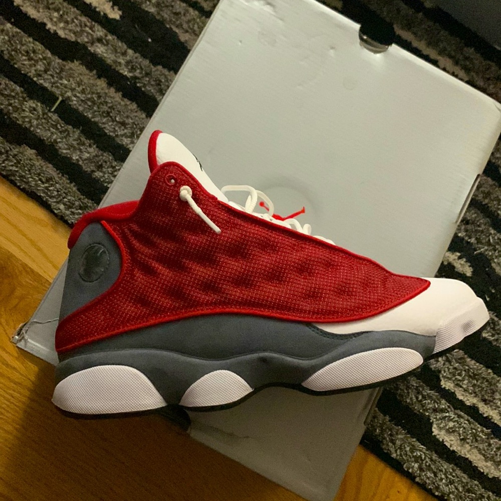 Jordan Retro 13 Red Flint